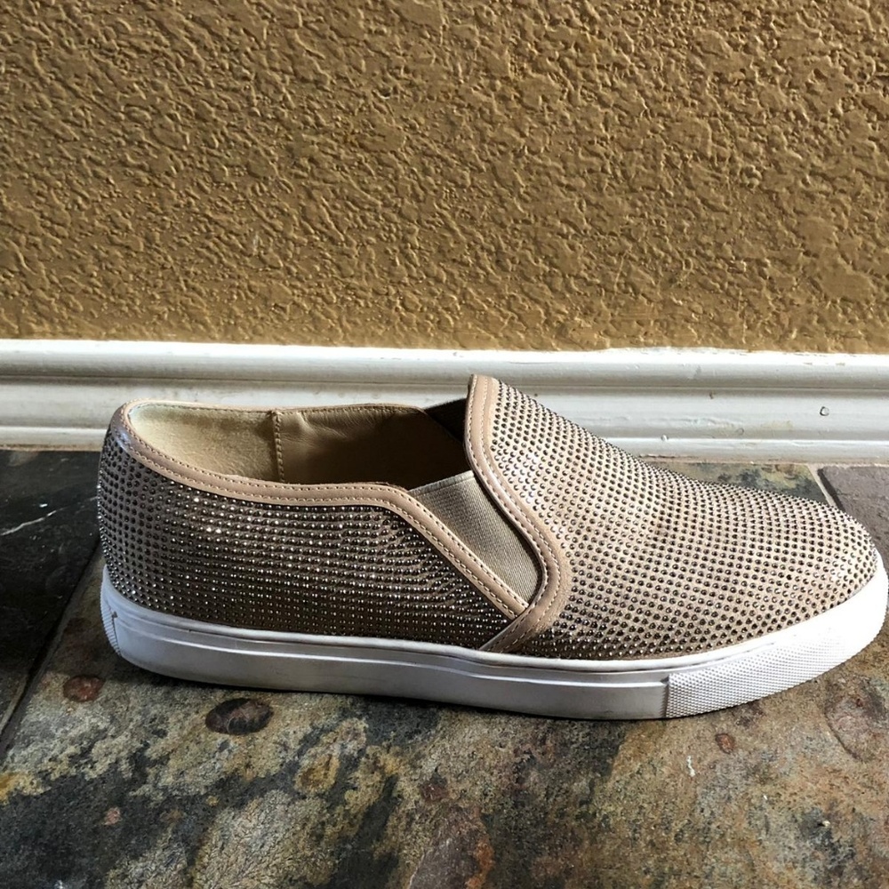 Cute Comfy slip-ons